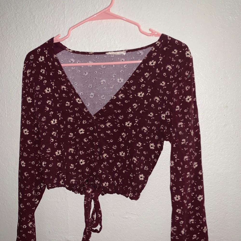 Floral crop top long sleeve